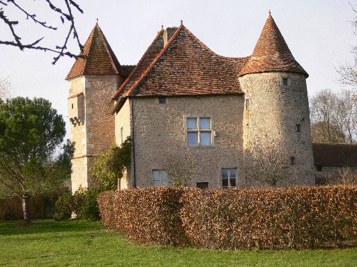 Chateau des buissons vue sud est